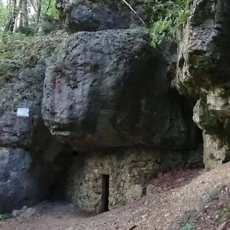 Zum Berg * Neuhaus an der Pegnitz